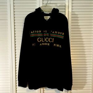 GUCCI Maison De L'Amour Graphic Print velvet Sweatshirt